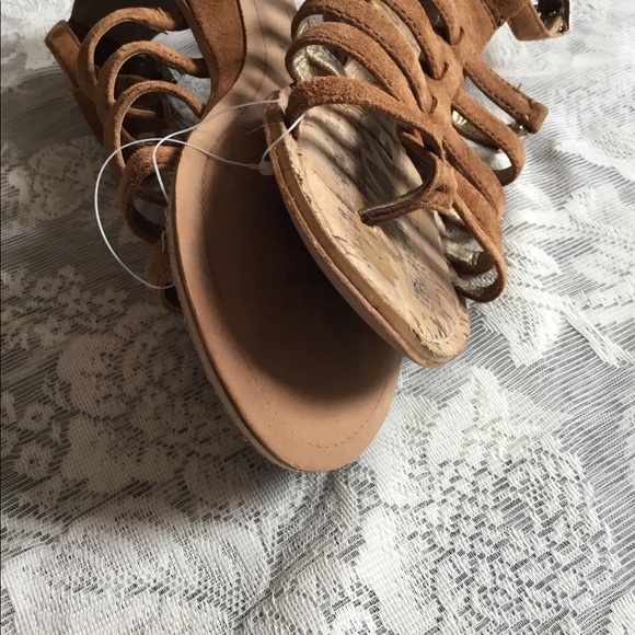 Sam Edelman | Sandals - Picture 4 of 9